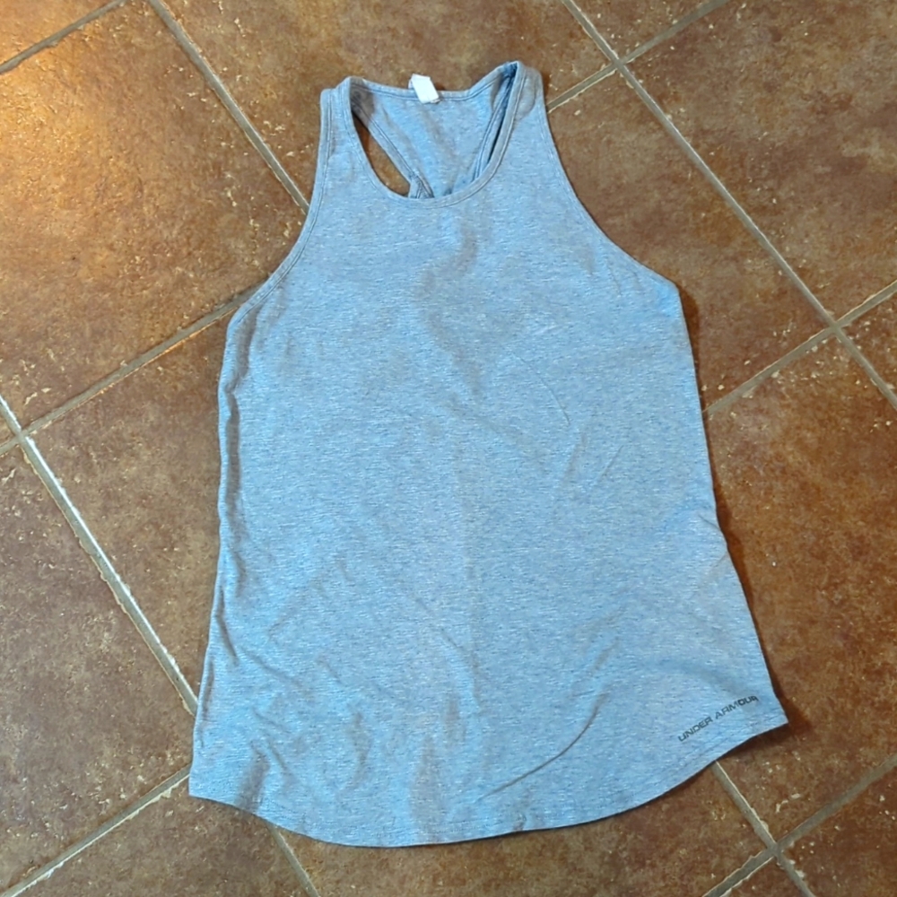 UnderArmor sm tank top